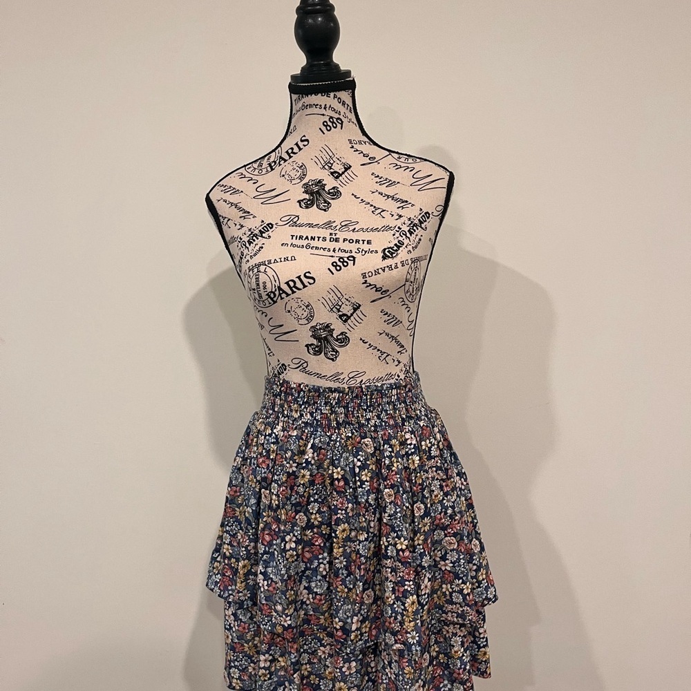 I.N. Women's Floral Blue Ruffle Skirt